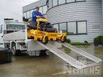 open laadbak met oprijplaten